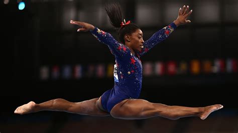 simone biles gymnastics competition 2022.